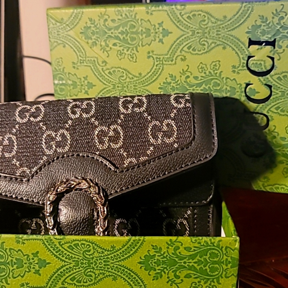 Purse